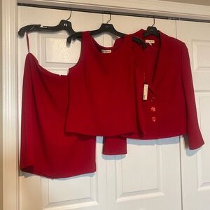 NWT BEAUTIFUL RED AMANDA SMITH WOMANS THREE PIECE SUIT SIZE 12P